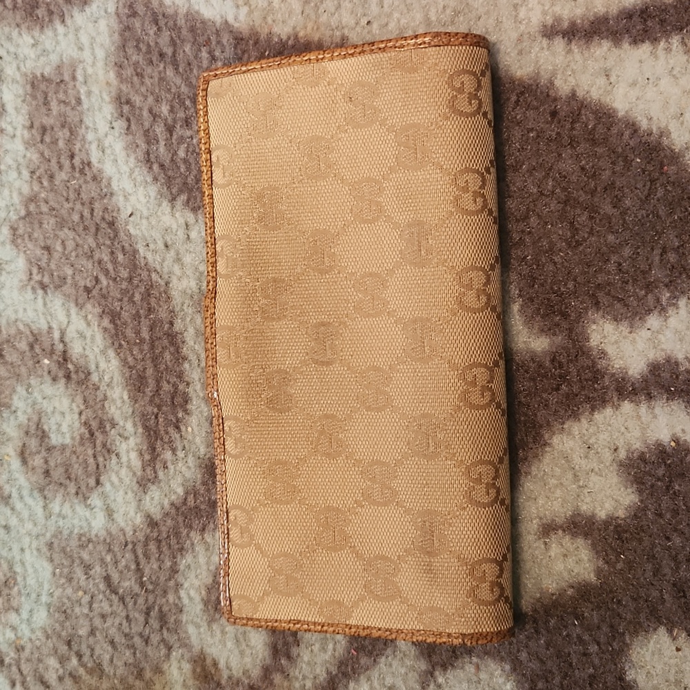 Gucci Wallet - Picture 2 of 8